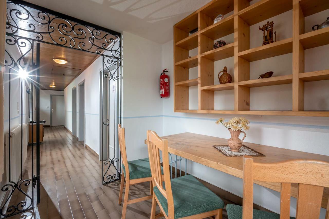 Gastehaus Amor Apartment Mayrhofen Exterior photo